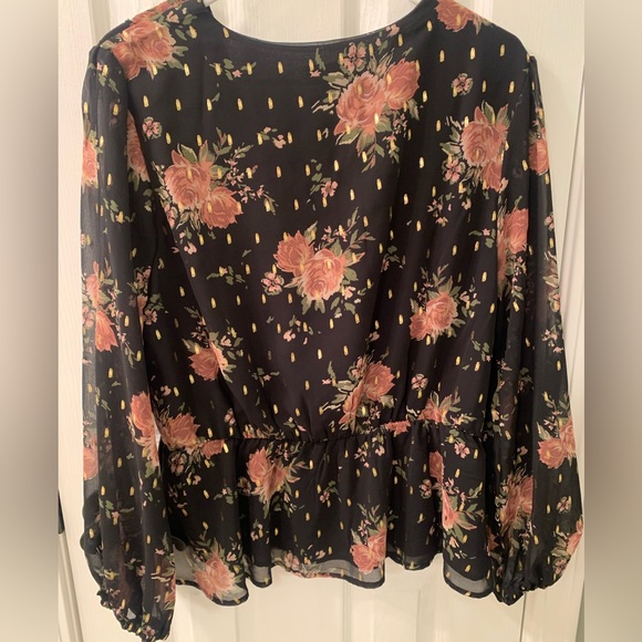 Luxology Pepulum Blouse - Picture 2 of 10